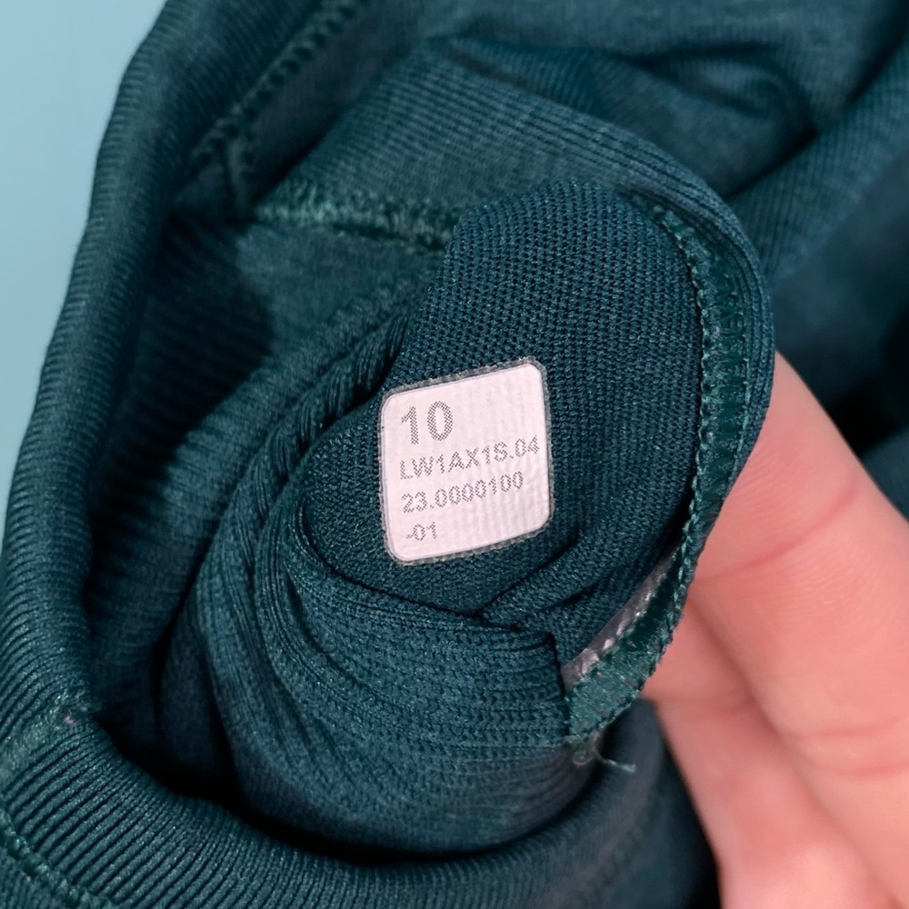 Lululemon Size 10 Ebb to Street Tank Top
Storm Teal - Picture 6 of 7